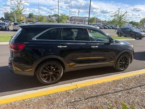 Used 2020 Kia Sorento EX FWD image 12