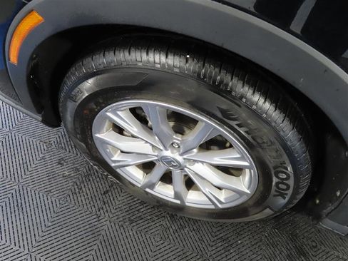 Used 2025 Honda CR-V EX-L image 6
