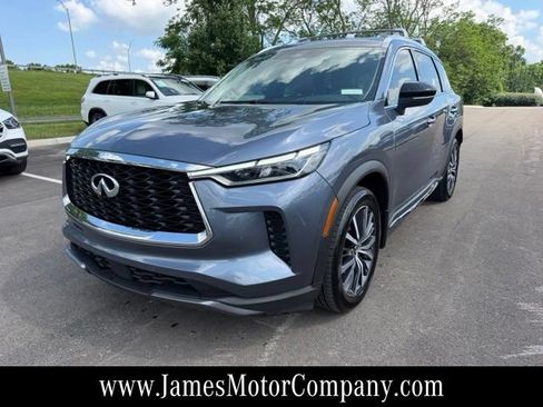 Used 2023 INFINITI QX60 Sensory w/ Vision Package AWD/4WD image 2