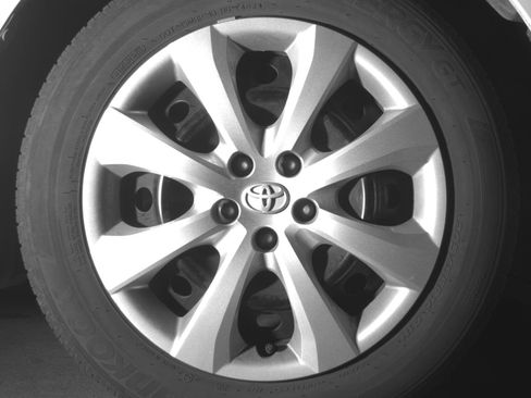 Used 2025 Toyota Corolla LE FWD image 13