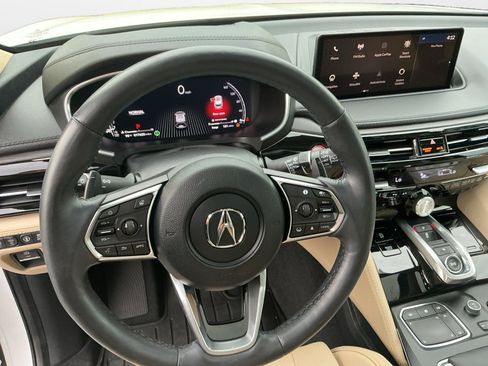 Used 2023 Acura MDX SH-AWD w/ Advance Package image 13