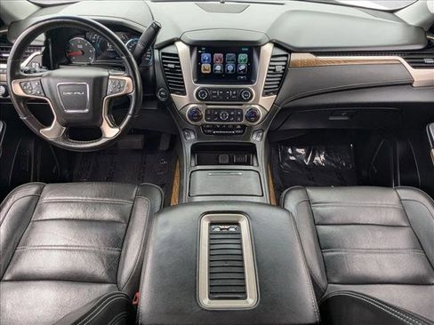 Used 2020 GMC Yukon Denali w/ Open Road Package AWD/4WD image 20