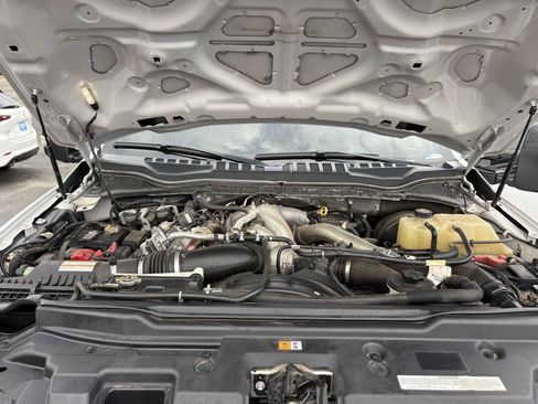 Used 2020 Ford F250 XLT w/ XLT Premium Package AWD/4WD image 30