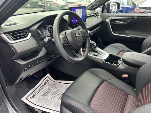Used 2023 Toyota RAV4 XSE image 9