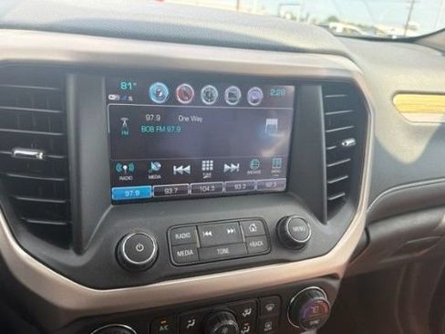 Used 2019 GMC Acadia Denali AWD/4WD image 6