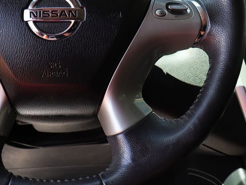 Used 2017 Nissan Murano SV FWD image 55