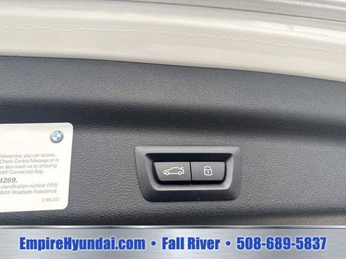 Used 2023 BMW X1 xDrive28i AWD/4WD image 8