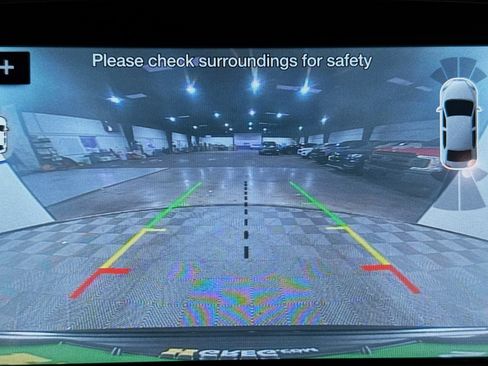 Used 2018 Ford Explorer Sport image 18