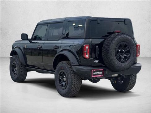 New 2026 Ford Bronco Badlands image 9