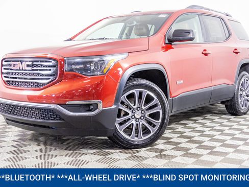 Used 2019 GMC Acadia SLT image 2