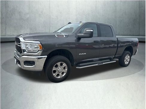 Used 2024 RAM 2500 Big Horn AWD/4WD image 1