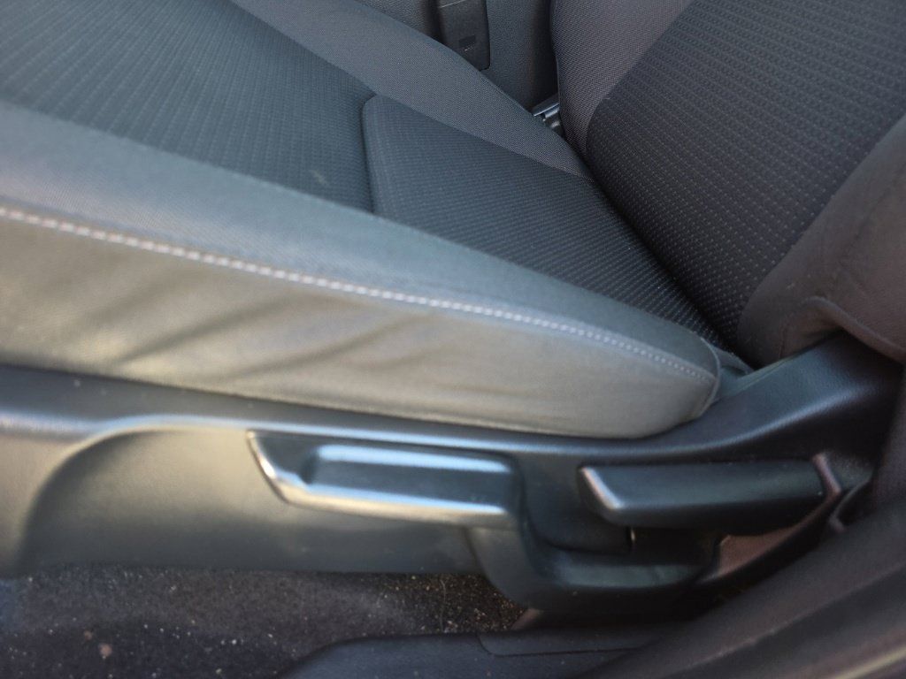 Used 2020 Honda HR-V Sport image 12