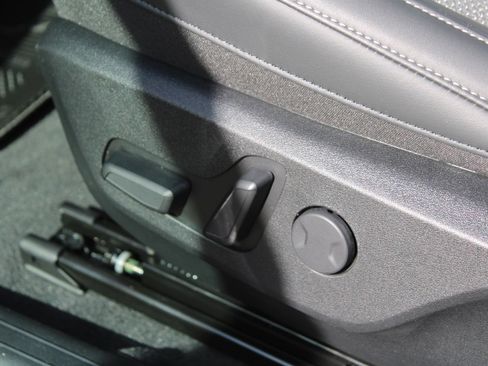 New 2026 Kia EV6 Light RWD image 21