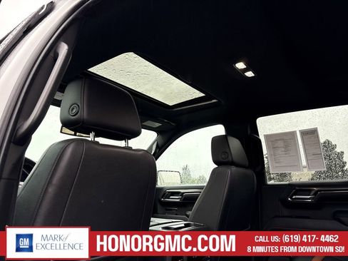 Used 2022 GMC Sierra 1500 AT4 w/ AT4 Preferred Package image 18