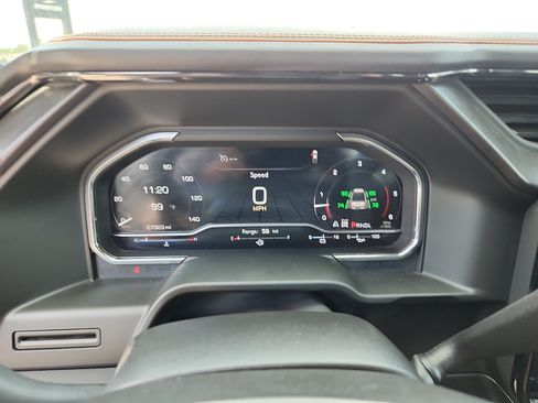 Used 2025 GMC Sierra 2500 AT4 AWD/4WD image 17