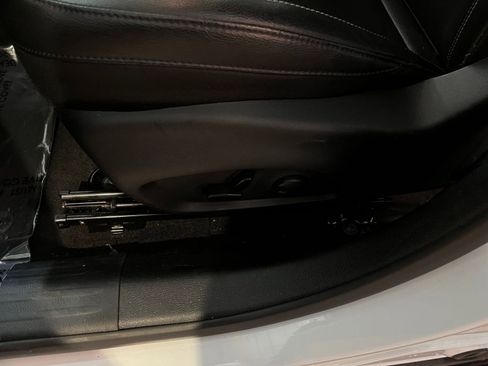 Used 2025 Jeep Compass Limited AWD/4WD image 22