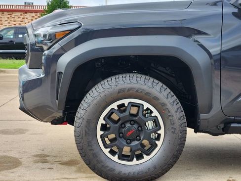 New 2026 Toyota Tacoma TRD Off-Road AWD/4WD image 6