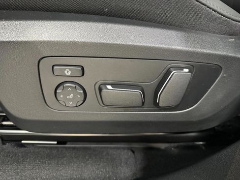 New 2026 BMW X3 xDrive30 w/ Premium Package image 28