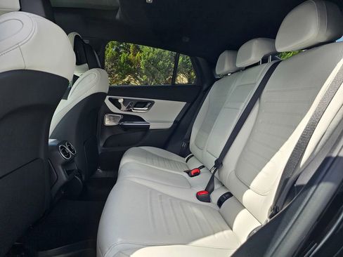 New 2026 Mercedes-Benz GLC 300 4MATIC image 19