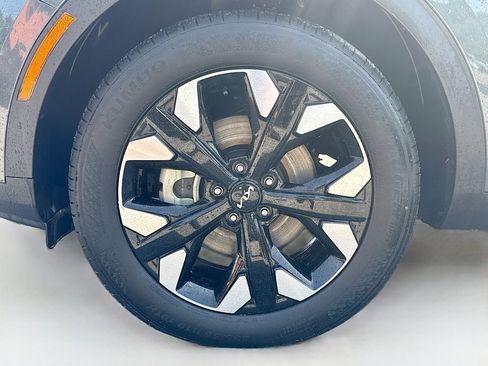 Certified 2023 Kia Sportage X-Line w/ X-Line Premium Package AWD/4WD image 35