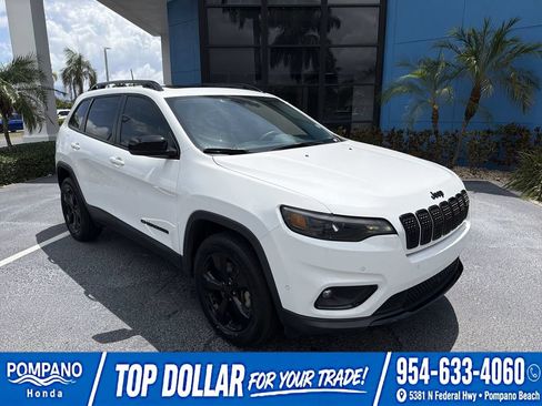 Used 2023 Jeep Cherokee Altitude Lux w/ Lux Elite Package AWD/4WD image 21
