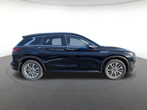 Used 2023 INFINITI QX50 Luxe AWD/4WD image 4