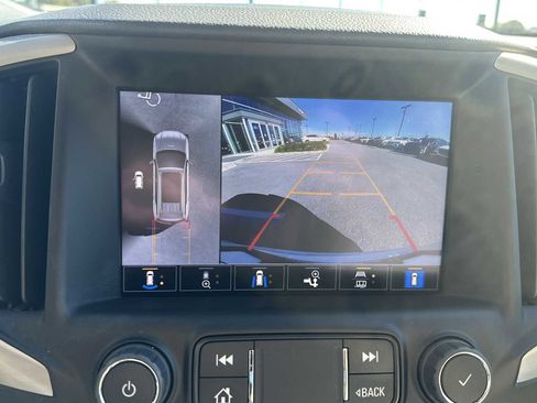 Used 2022 GMC Terrain Denali w/ Denali Premium Package image 14