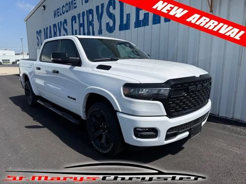 Used 2025 RAM 1500 Big Horn AWD/4WD image 1