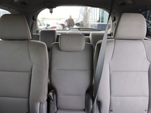 Used 2016 Honda Odyssey SE image 28