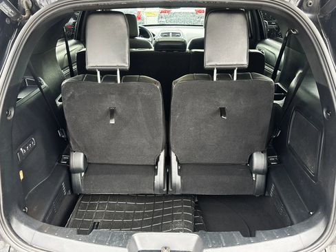 Used 2018 Ford Explorer Sport w/ Equipment Group 401A AWD/4WD image 46