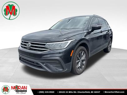 Used 2022 Volkswagen Tiguan SE w/ Panoramic Sunroof Package