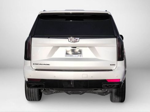 Used 2021 Cadillac Escalade Sport Platinum w/ LPO, Floor Liner Package image 6