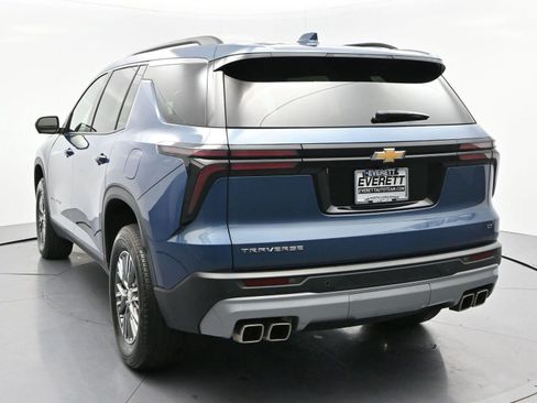 Used 2024 Chevrolet Traverse LT w/ LPO, Floor Liner Package FWD image 5