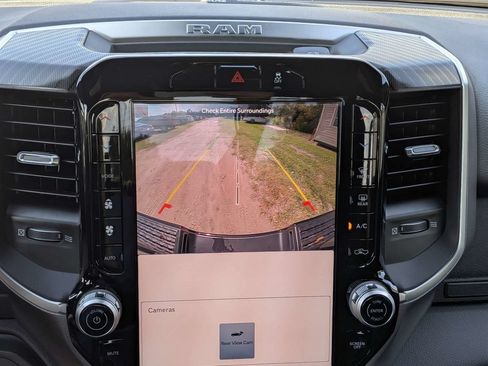 New 2026 RAM 2500 Big Horn AWD/4WD image 31