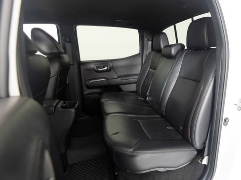 Used 2018 Toyota Tacoma TRD Pro AWD/4WD image 35