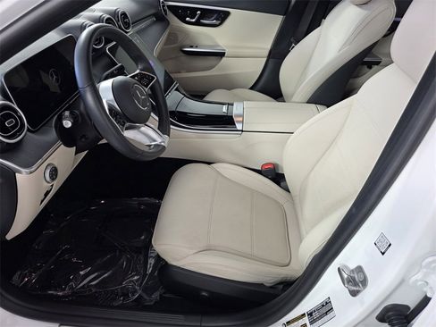 Certified 2025 Mercedes-Benz C 300 Sedan image 9