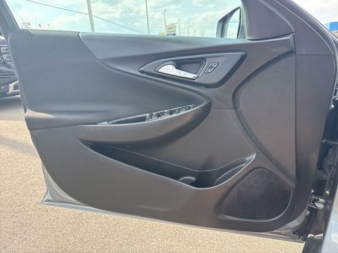 Used 2024 Chevrolet Malibu LT w/ Sport Edition image 25