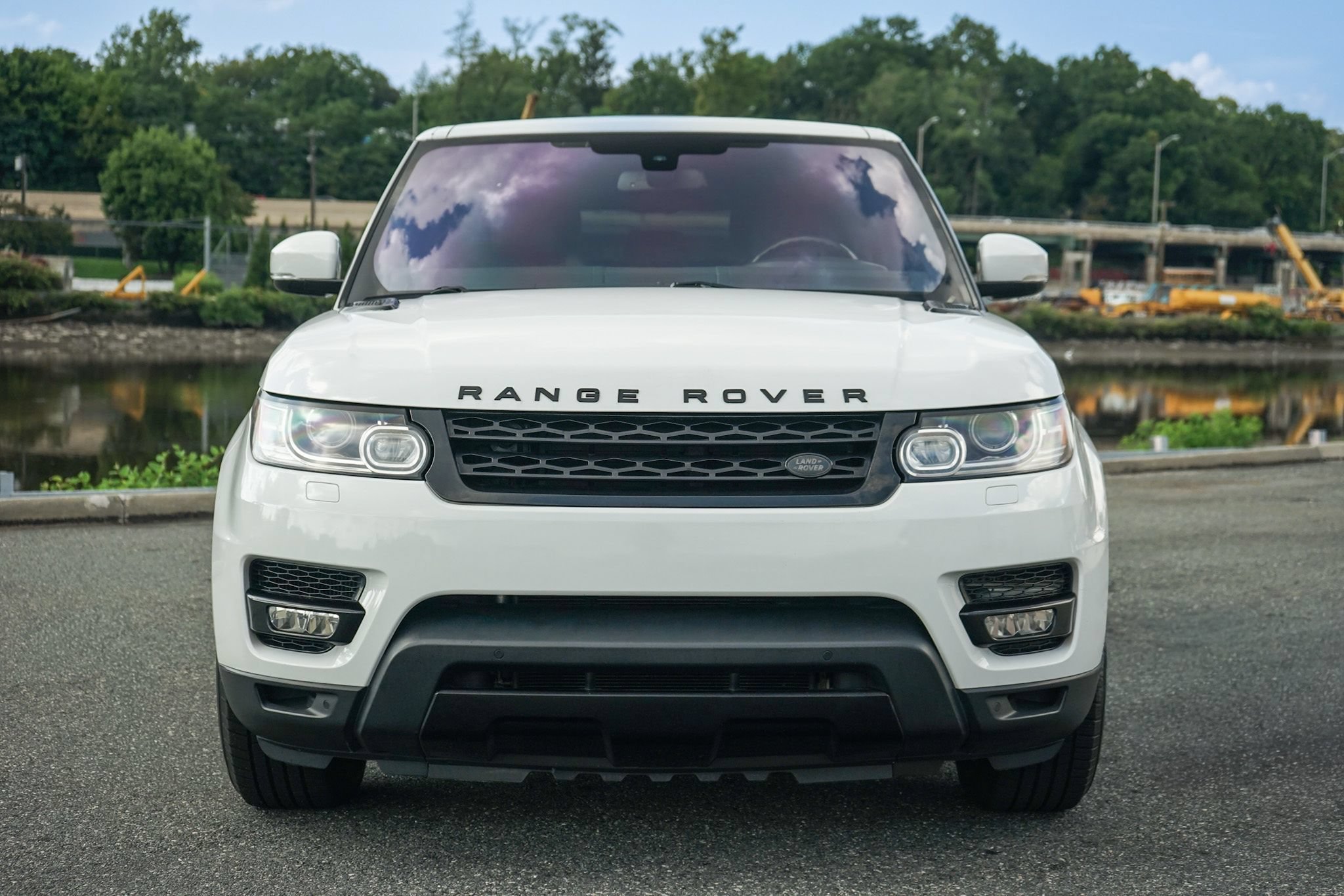 Used 2016 Land Rover Range Rover Sport SE AWD/4WD image 7