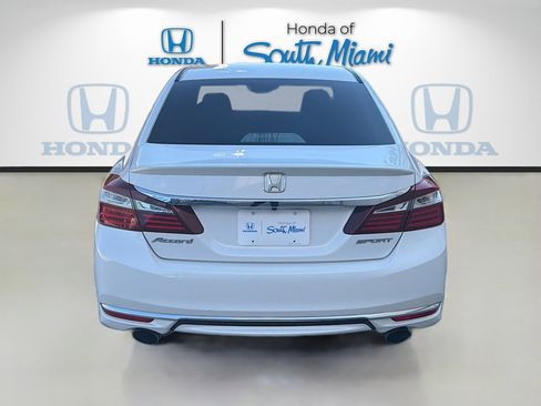 Used 2016 Honda Accord Sport image 6