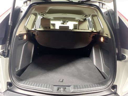 Used 2019 Honda CR-V Touring image 32