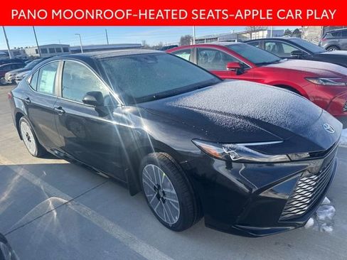New 2026 Toyota Camry XLE image 1