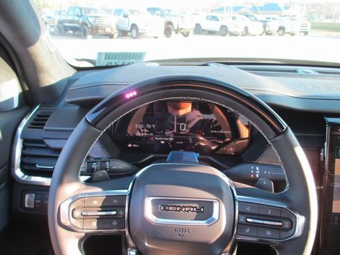 New 2026 GMC Acadia Denali Ultimate image 21