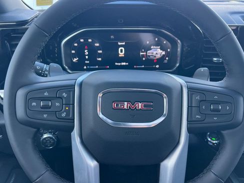 New 2026 GMC Sierra 1500 SLT image 20