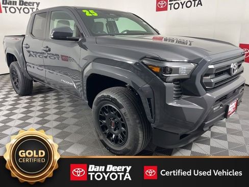 Certified 2025 Toyota Tacoma SR5 image 1