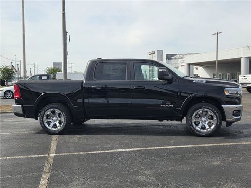 New 2026 RAM 1500 Big Horn AWD/4WD image 4