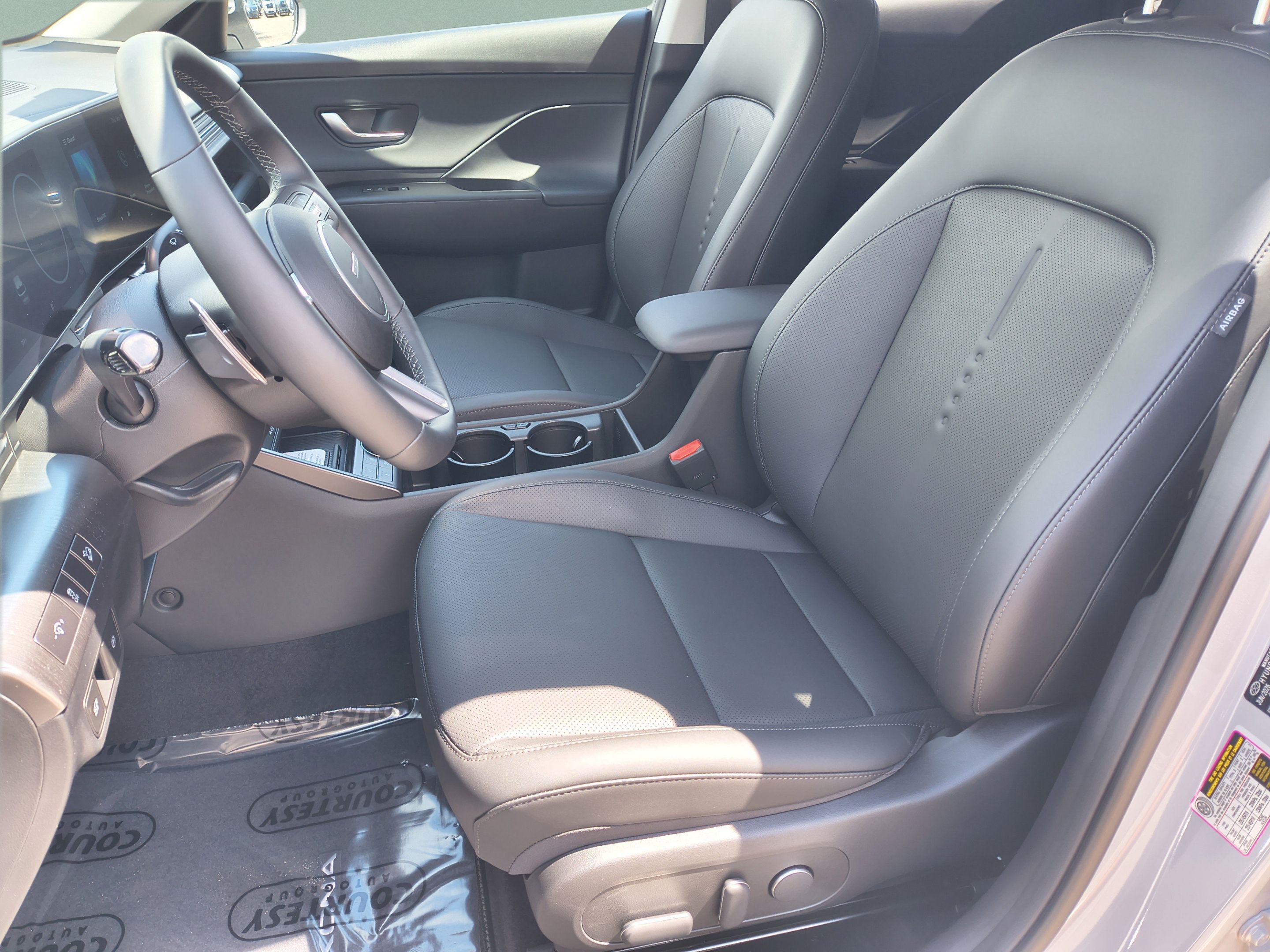 New 2027 Hyundai Kona Limited FWD image 19