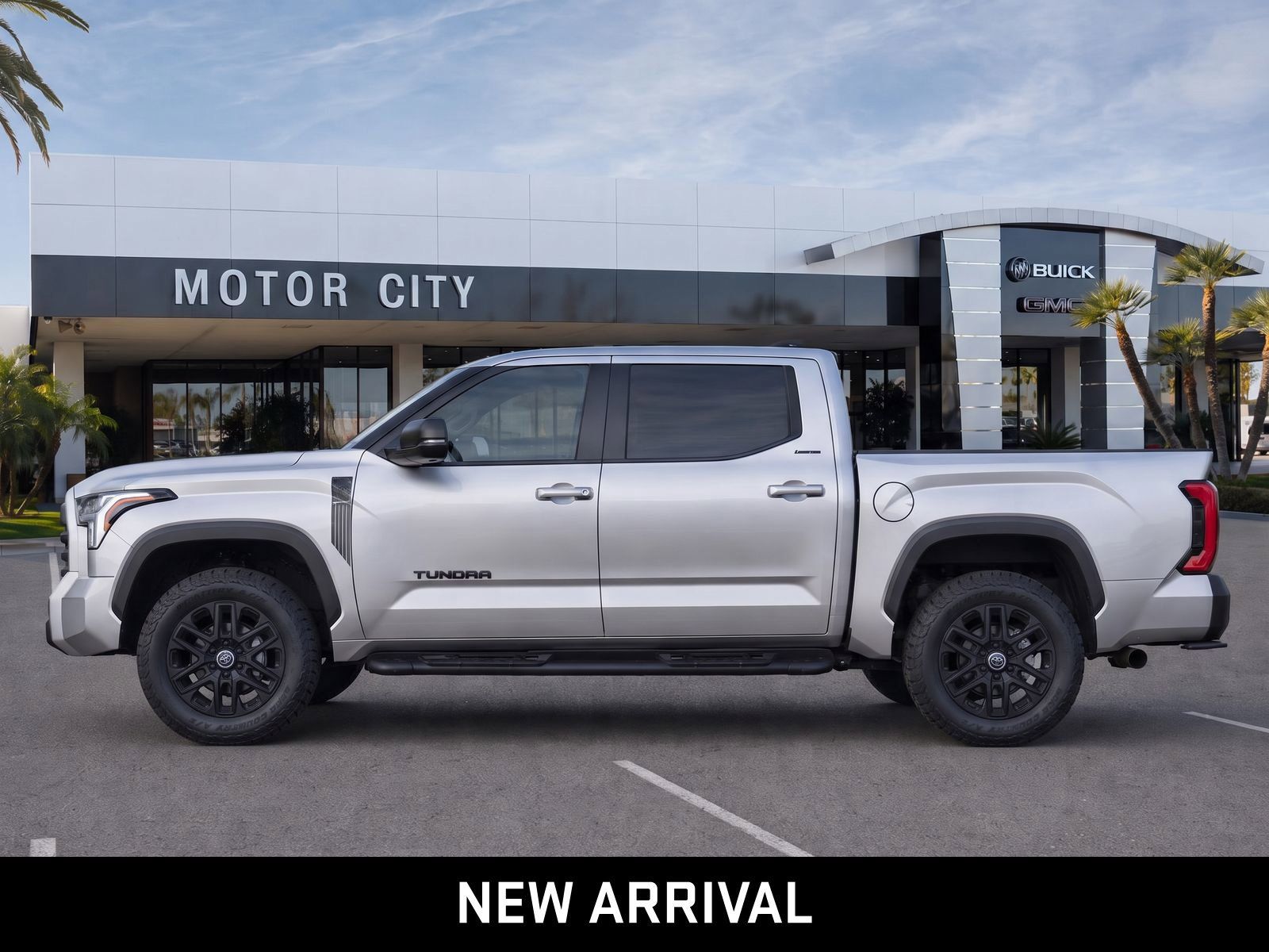 Used 2024 Toyota Tundra Limited AWD/4WD image 6
