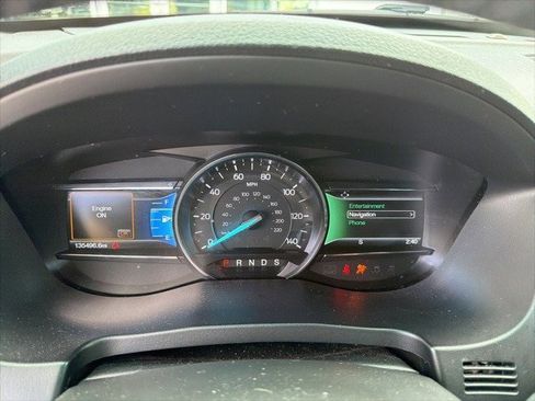 Used 2017 Ford Explorer XLT w/ Equipment Group 201A image 22