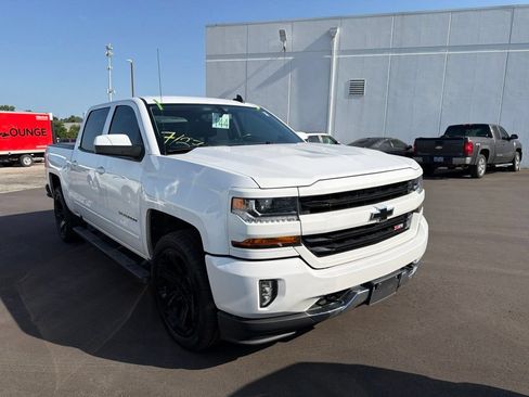 Used 2018 Chevrolet Silverado 1500 LT w/ All Star Edition AWD/4WD image 1