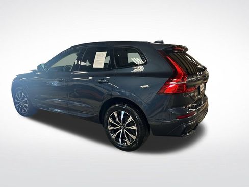 Used 2024 Volvo XC60 B5 Plus w/ Climate Package AWD/4WD image 4